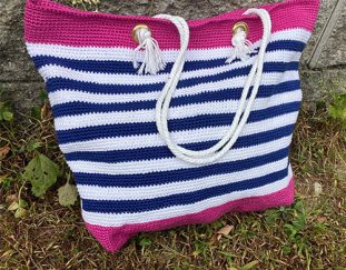 crocheted-beach-bag-amazing-beautiful-beach-bags-35-free-crochet-patterns-new-2019