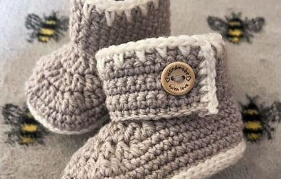 crochet-baby-booties-30-cute-and-free-bow-crochet-baby-shoes-patterns-new-2019