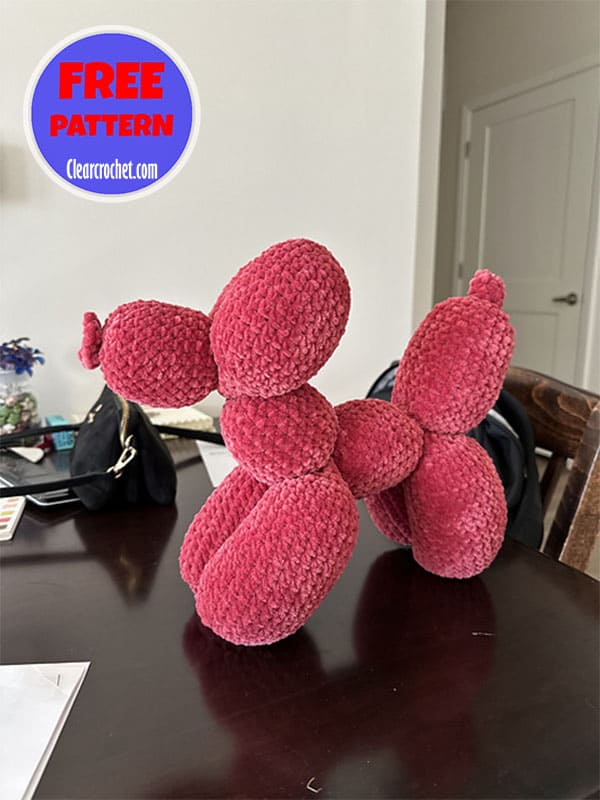 crochet balloon dog