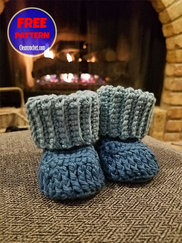 newborn size ​baby booties crochet pattern