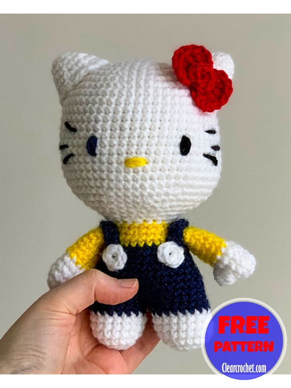 plush ​hello kitty crochet pattern