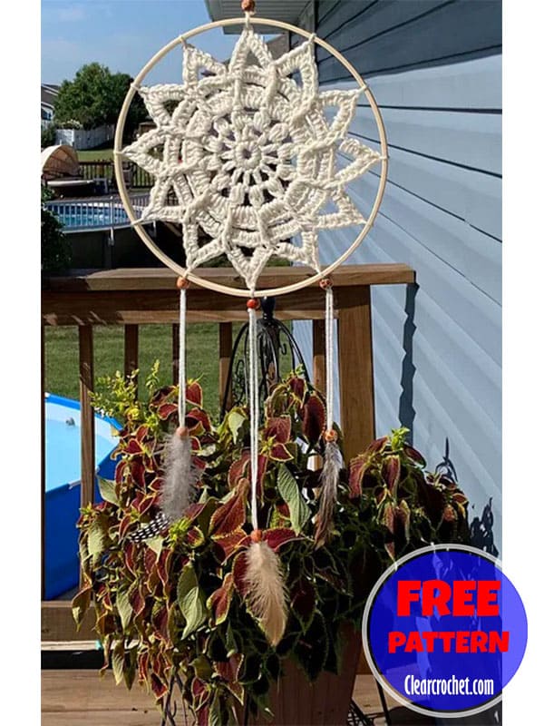 Circle star crochet dreamcatcher free pattern (2)