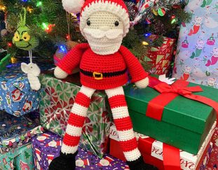 free-crochet-santa-claus-pattern-2021