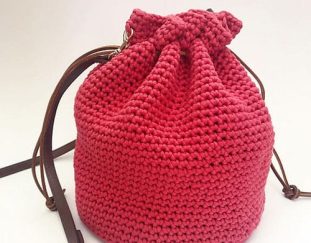 easy-crochet-drawstring-bucket-bag-free-pattern